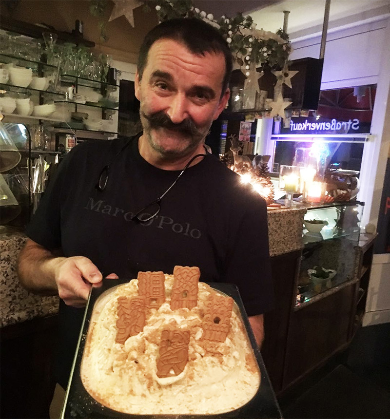 Rainer Roth - Inhaber des Eispavillon Mespelbrunn - Bistro, Eiscafe und Pizzeria Rainer Roth - Inhaber des Eispavillon Mespelbrunn - Bistro, Eiscafe und Pizzeria